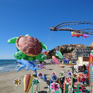 Festival degli aquiloni a Imperia Porto Maurizio