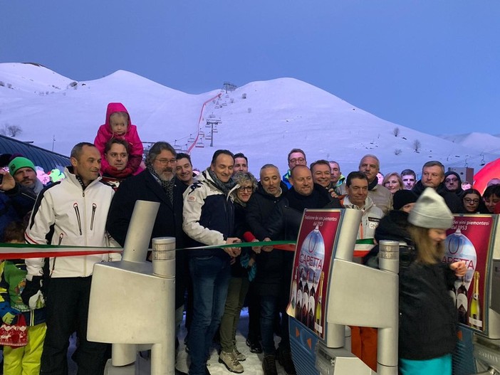 Prato Nevoso: inaugurata la telecabina griffata Porsche (foto e video) Prato Nevoso: inaugurata la telecabina griffata Porsche (foto e video)