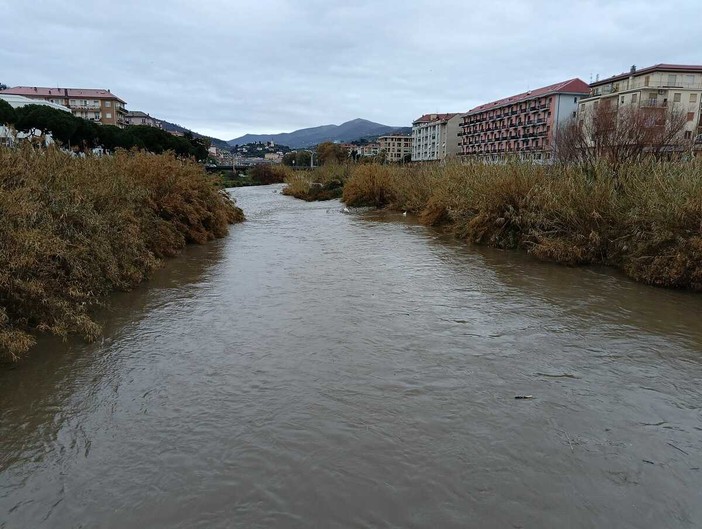 Maltempo, il torrente Impero si ingrossa (Video)