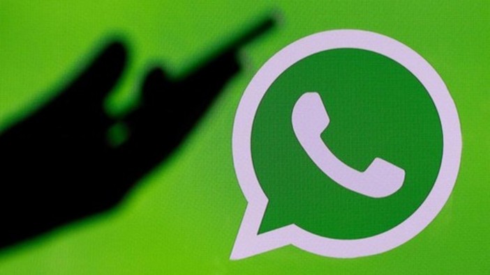 La truffa delle cripto valute corre sui messaggi di Whatsapp