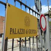 Contagiò l'ex fidanzata con l'Hiv, trentacinquenne imperiese a processo: il gup lo scarcera