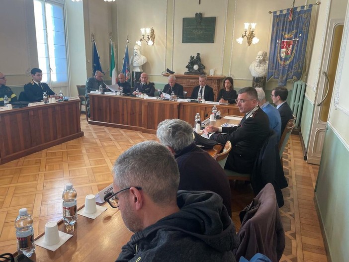 Statale 28, lavori al viadotto Uveghi: sul tavolo tecnico in Provincia le limitazioni al traffico Statale 28, lavori al viadotto Uveghi: sul tavolo tecnico in Provincia le limitazioni al traffico