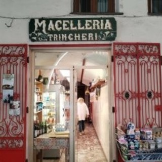 Chiude dopo oltre 150 anni la macelleria Trincheri di Pieve di Teco