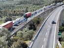 25 Aprile, traffico sostenuto in autostrada per il secondo lungo ponte di primavera