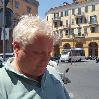 Elezioni Regionali: per il candidato di Forza Italia-Polis Luigi Sappa l'endorsement di Antonio Gagliano Elezioni Regionali: per il candidato di Forza Italia-Polis Luigi Sappa l'endorsement di Antonio Gagliano