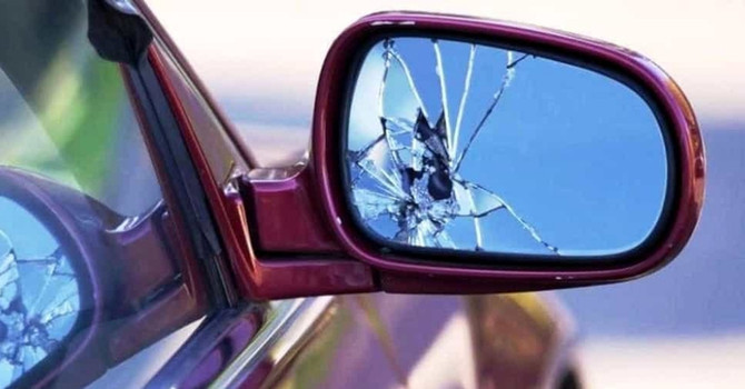 Truffa dello specchietto a Imperia: arrestato in flagranza dalla squadra mobile Truffa dello specchietto a Imperia: arrestato in flagranza dalla squadra mobile