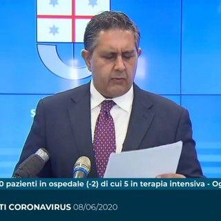 Coronavirus, Toti: "I dati confermano la discesa costante del contagio. Nessuna interferenza con la riapertura dei confini" Coronavirus, Toti: "I dati confermano la discesa costante del contagio. Nessuna interferenza con la riapertura dei confini"