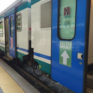 Inconveniente tecnico a un treno all'altezza di Loano: traffico rallentato sulla linea Ventimiglia-Genova