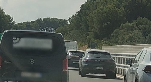 Ferragosto,  code in A10 verso Ponente: domenica di passione fino alla Francia