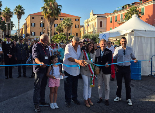 Al via la 46ª Festa di San Giovanni: in Banchina Aicardi il taglio del nastro
