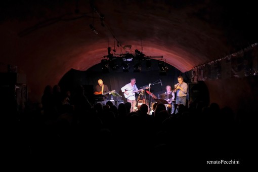&quot;Le canzoni raccontano storie...d'amore&quot;, al Teatro dell'Attrito lo spettacolo del trio genovese dei TreAtrali