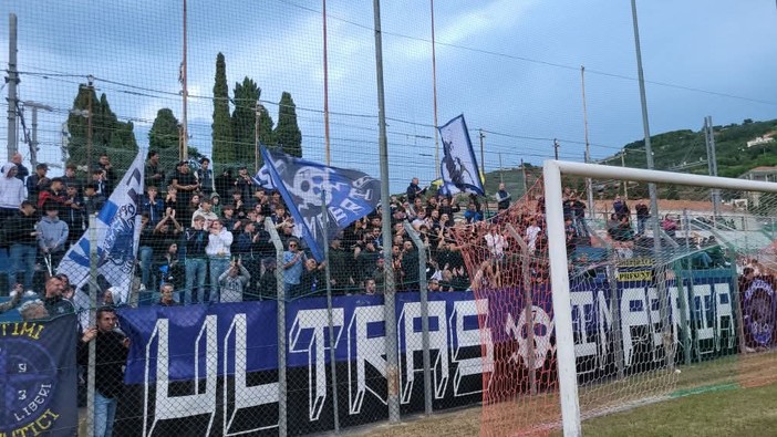 Calcio, Imperia-Sestri Levante: i tifosi Corsari potranno andare soltanto nel settore ospiti