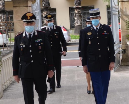 Imperia, la Gendarmerie Nationale al comando provinciale dei Carabinieri (foto) Imperia, la Gendarmerie Nationale al comando provinciale dei Carabinieri (foto)