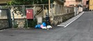 LA SEGNALAZIONE. Via Paoletti a Imperia, i residenti: "Simbolo di degrado urbano, rifiuti abbandonati e incuria"