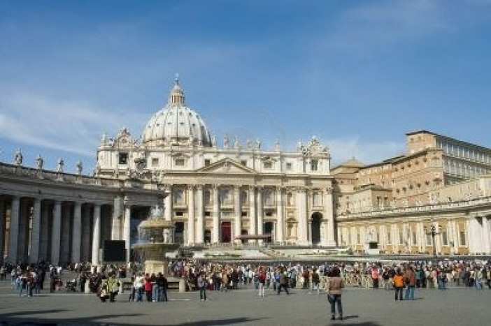 Pasqua: la Regione dona le palme intrecciate del ponente al Papa, Giampedrone e Scajola domenica in Vaticano Pasqua: la Regione dona le palme intrecciate del ponente al Papa, Giampedrone e Scajola domenica in Vaticano