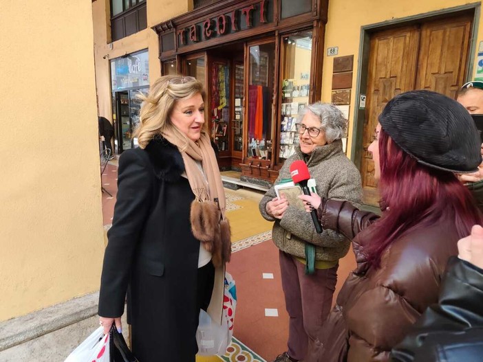 VOX POPULI. Manca poco al Festival di Sanremo, quali sono le aspettative degli imperiesi? (Video) VOX POPULI. Manca poco al Festival di Sanremo, quali sono le aspettative degli imperiesi? (Video)