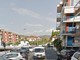 Diano Marina: sostituzione dei pali di illuminazione in via Mimose, divieto di sosta da oggi a lunedì