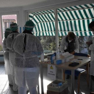 Coronavirus: altre 434 persone vaccinate oggi in provincia, domani tocca all'ospedale di Imperia e alla Rsa di Dolceacqua