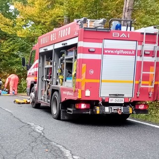 Auto precipita in una scarpata sulla Provinciale per Monesi: due feriti