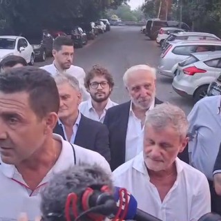 Vannacci a cena con Alemanno: "Meloni può chiamarmi, sono disponibile"