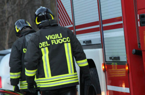 Diano Arentino, principio di incendio in una casa a Merea: tempestivo l'intervento dei vigili del fuoco