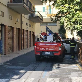 Tanto fumo da una cappa in un appartamento in via De Sonnaz a Oneglia: intervento dei vigili del fuoco
