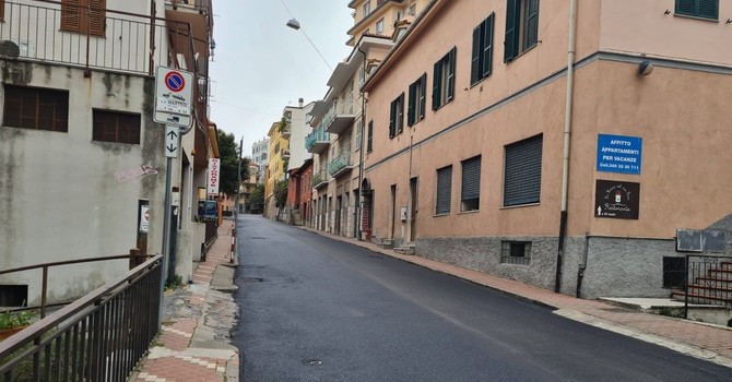 ACCADDE OGGI, 16 SETTEMBRE 1992. Il sindaco Scajola trasforma via Pirinoli in senso unico: gli albergatori si rivolgono al Tar ACCADDE OGGI, 16 SETTEMBRE 1992. Il sindaco Scajola trasforma via Pirinoli in senso unico: gli albergatori si rivolgono al Tar