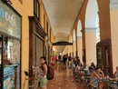 Una notte di saldi e musica: shopping sotto le stelle nel centro di Oneglia Una notte di saldi e musica: shopping sotto le stelle nel centro di Oneglia
