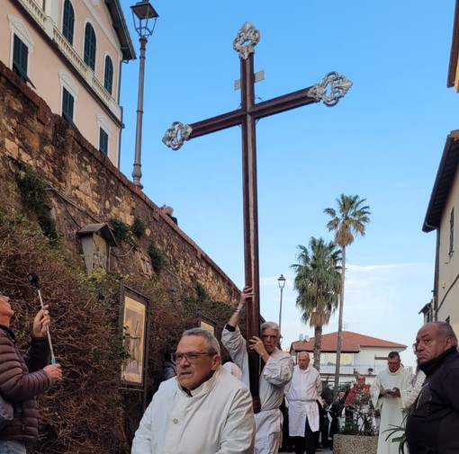 Via Crucis al Parasio                                                                                                                                            (Foto Flammia)