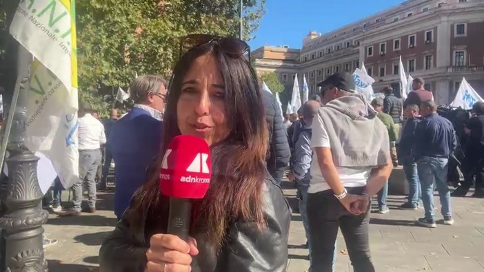Caro carburante, a Roma protesta di taxi e Ncc sotto il ministero dei Trasportinews