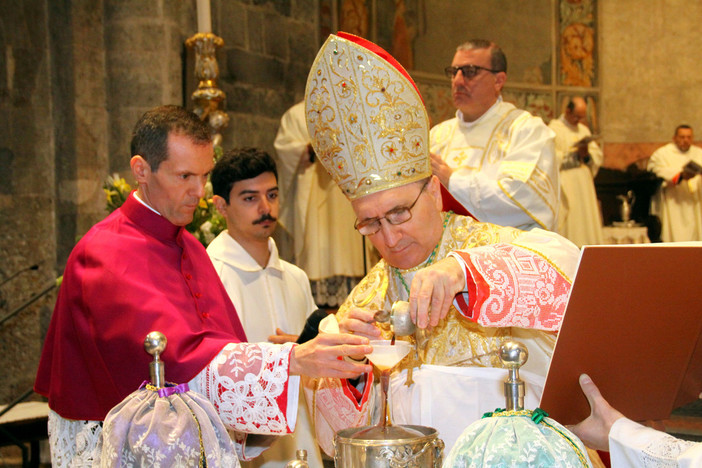 In cattedrale la Messa Crismale presieduta dal vescovo Guglielmo (foto) In cattedrale la Messa Crismale presieduta dal vescovo Guglielmo (foto)