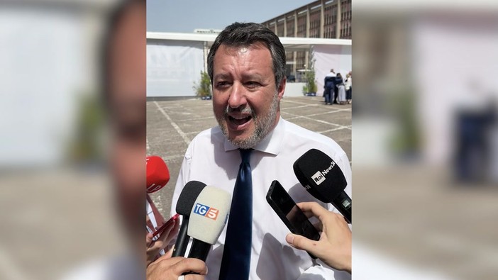 Caso Fakir, Salvini: "Irresponsabile alimentare odio verso chi indossa divisa"