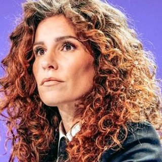 L'inviata delle Jene Veronica Ruggeri ospite a Diano Marina della rassegna 'Due parole in riva al Mare'