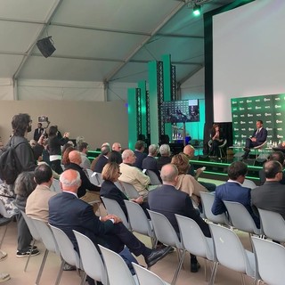 'Aperti - Confesercenti Forum 2026': imprese, cittadini e istituzioni a confronto