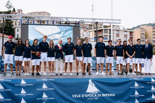 Imperia, Vele d’Epoca: il Comune cerca 20 volontari per accoglienza e assistenza in banchina. Garantiti la divisa e un rimborso spese di 200 euro