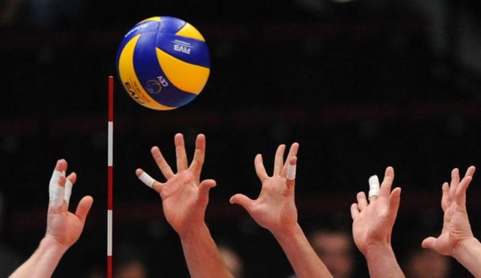 Pallavolo: Grafiche Amadeo vince su Volley Golfo Diana e mantiene il primo posto nei play out Pallavolo: Grafiche Amadeo vince su Volley Golfo Diana e mantiene il primo posto nei play out