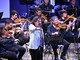 Peppe Voltarelli canta Modugno sul sagrato del Santuario Santa Croce a Montecalvario di Imperia