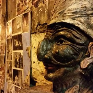 Spettacolo teatrale 'Vedi Napoli e poi...' a cura del Teatro del Marchingegno all'Auditorium Comunale di Ospedaletti