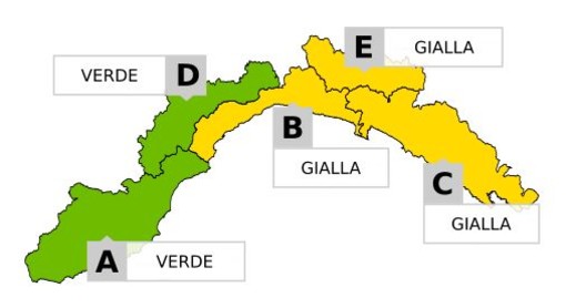 Maltempo: temporali diffusi dalla mezzanotte su tutta la Liguria, nel Ponente è solo allerta verde