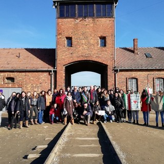 Regione: Alessandro Piana in visita con gli studenti ai campi di sterminio di Auschwitz-Birkenau, in Polonia