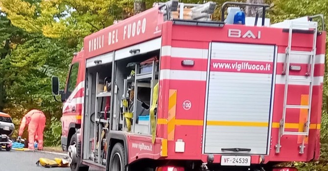 Auto precipita in una scarpata sulla Provinciale per Monesi: due feriti Auto precipita in una scarpata sulla Provinciale per Monesi: due feriti