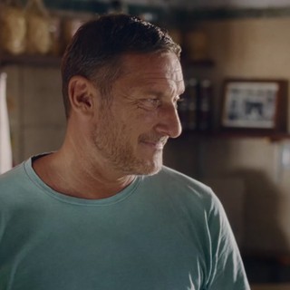 Francesco Totti protagonista dello spot di Spider-Man: Brand New Day Francesco Totti protagonista dello spot di Spider-Man: Brand New Day