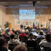 Diano Marina, i limiti e le opportunità dell'IA tra scienza e arte ai Venerdì della Conoscenza