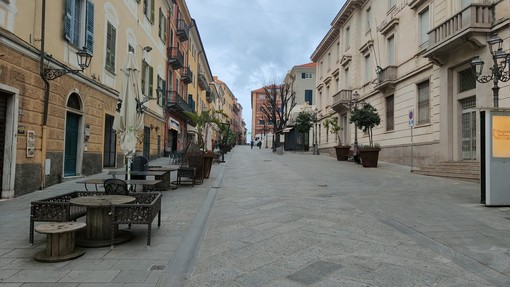 La parta alta di via cascione fotografata ieri domenica 23 marzo alle 18 La parta alta di via cascione fotografata ieri domenica 23 marzo alle 18