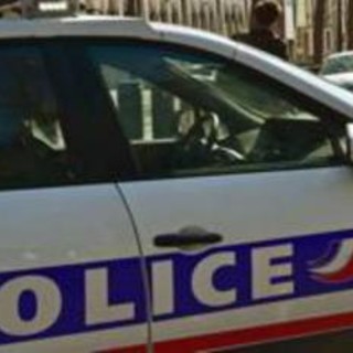Parigi, tre donne aggredite con un coltello: fermato un uomo