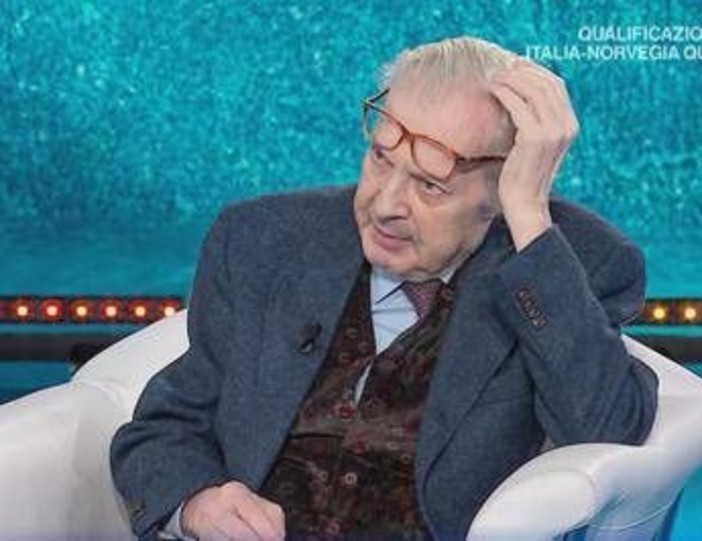 Sgarbi a Domenica In: "Mi sposo con chi mi ha dato forza nelle difficoltà"