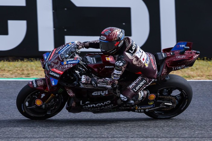 Marc Marquez vince anche al Mugello, Bagnaia fuori dal podio