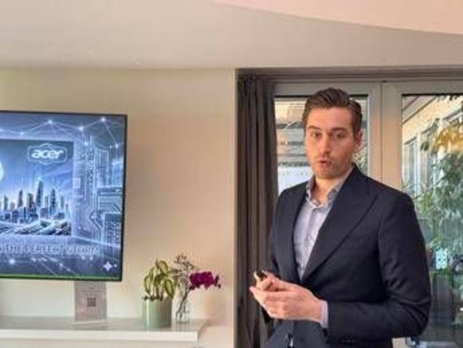 Bendazzoli (Acer): "Offerta scarsa su memorie ram: effetto negativo su prodotti consumer e gaming" Bendazzoli (Acer): "Offerta scarsa su memorie ram: effetto negativo su prodotti consumer e gaming"