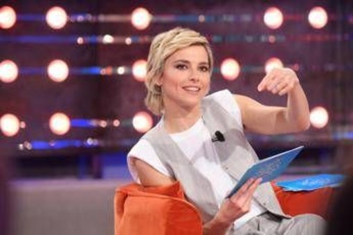 Da noi... a ruota libera, oggi domenica 17 maggio: gli ospiti di Francesca Fialdini Da noi... a ruota libera, oggi domenica 17 maggio: gli ospiti di Francesca Fialdini