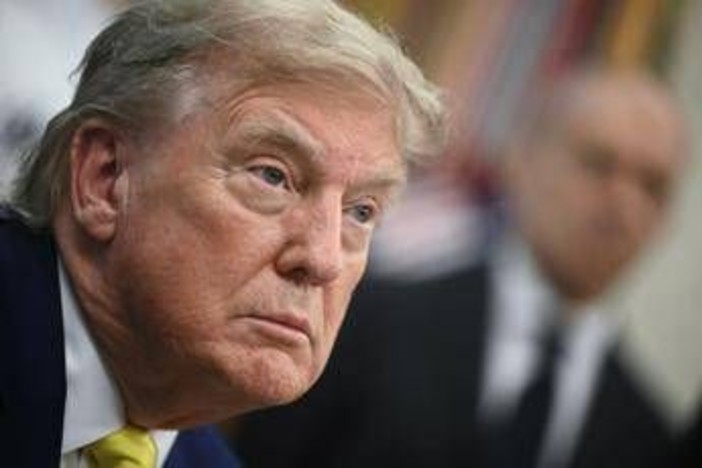 "Trump può schierare la Guardia nazionale a Los Angeles", la sentenza che gli dà ragione "Trump può schierare la Guardia nazionale a Los Angeles", la sentenza che gli dà ragione